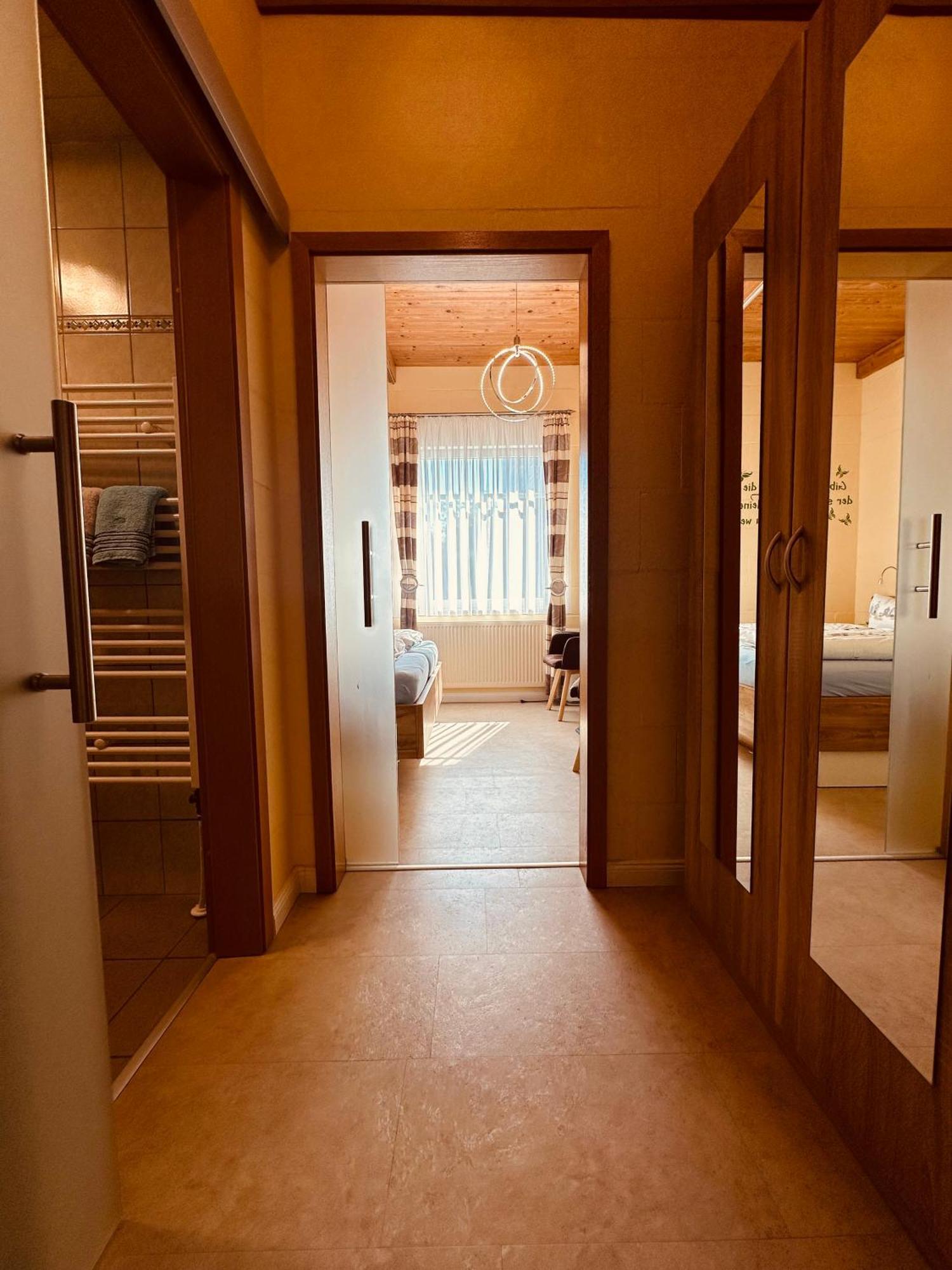 Hotel Drostenhof Garni Esens Bagian luar foto
