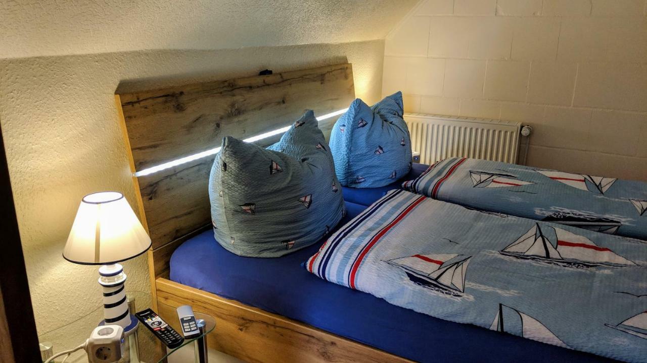 Hotel Drostenhof Garni Esens Bagian luar foto