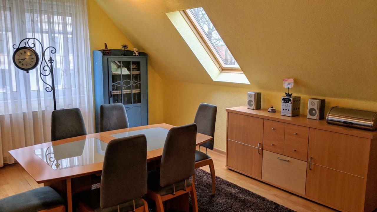 Hotel Drostenhof Garni Esens Bagian luar foto